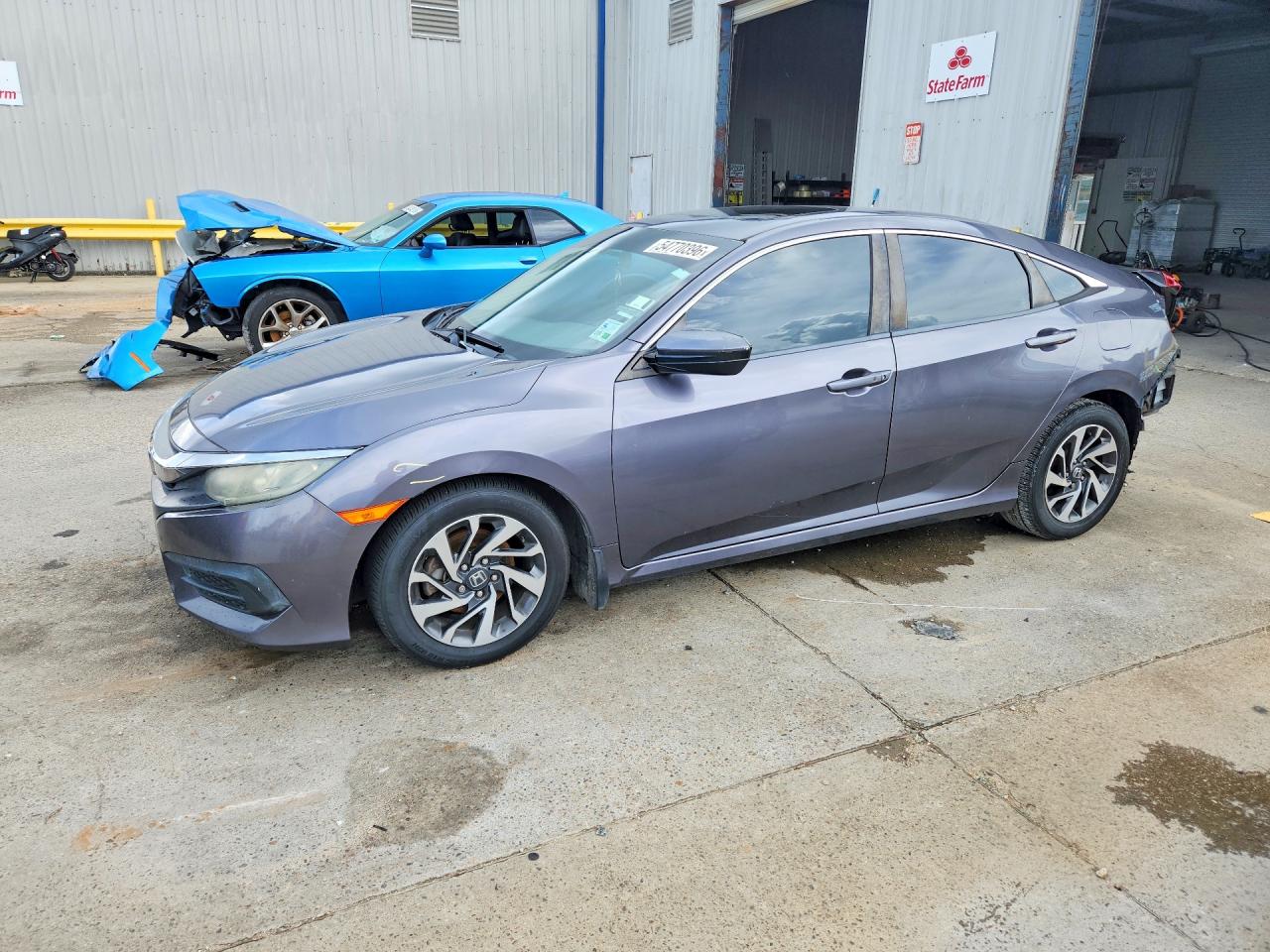 Salvage Honda Civic Image