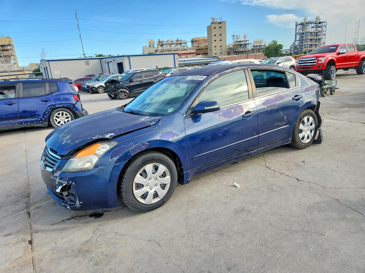 Salvage Nissan Altima Image