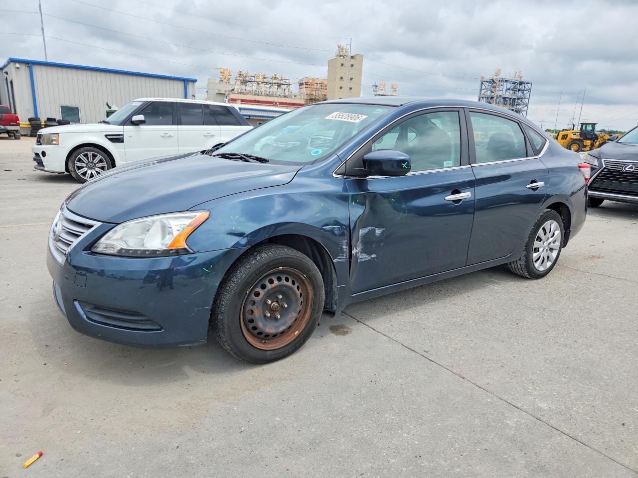 Salvage Nissan Sentra Image
