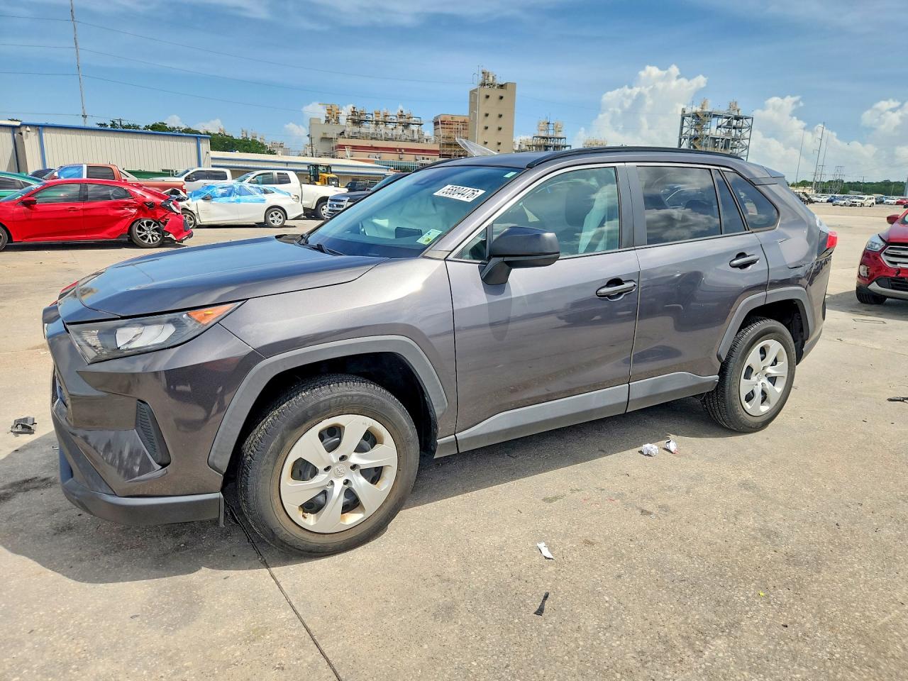 Salvage Toyota RAV4 Image