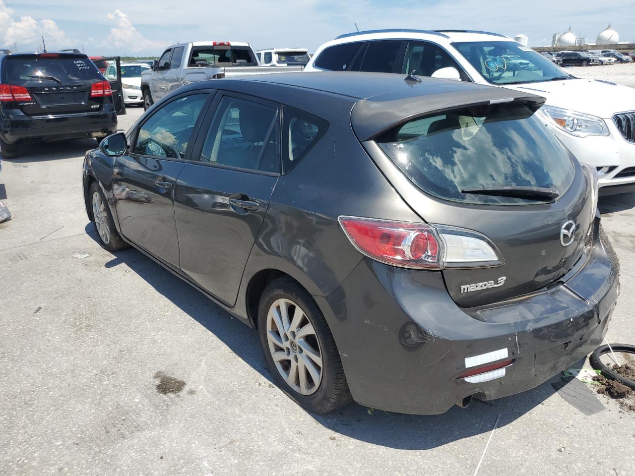 Mazda 3 I