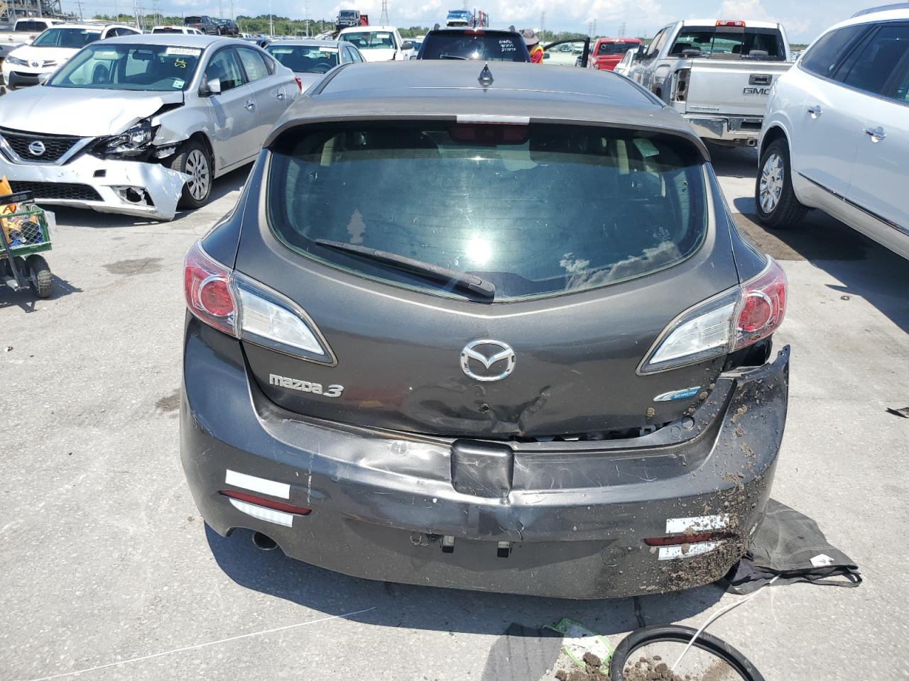 Mazda 3 I