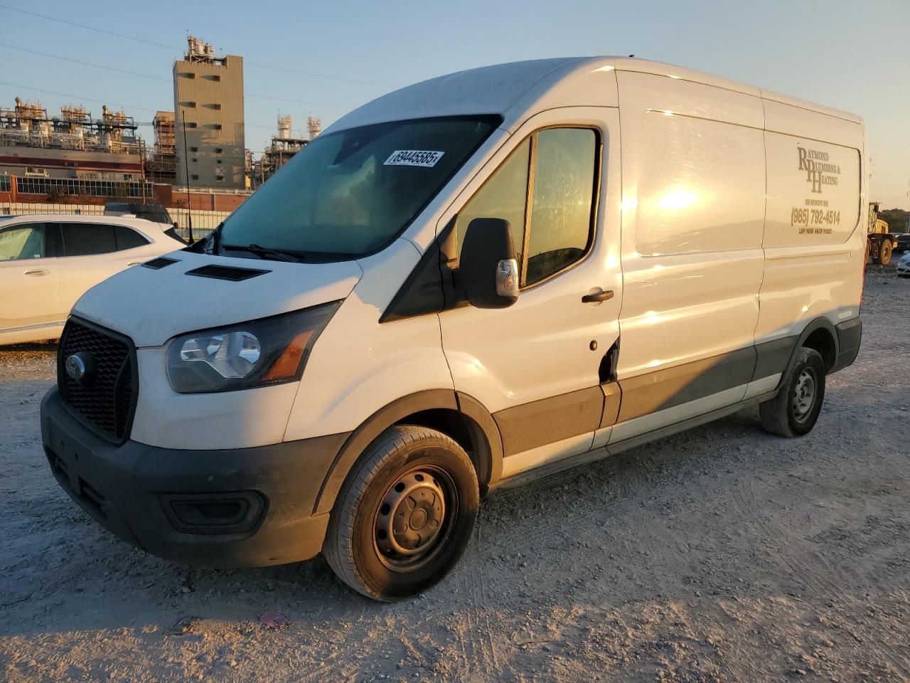 Salvage Ford Transit Image