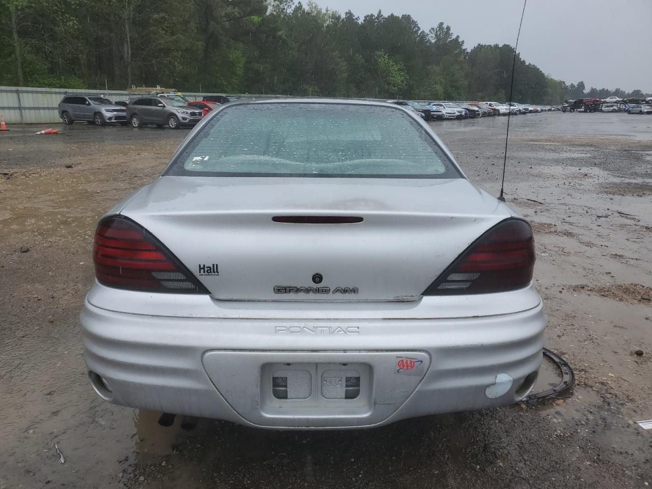 Pontiac Grandam Se
