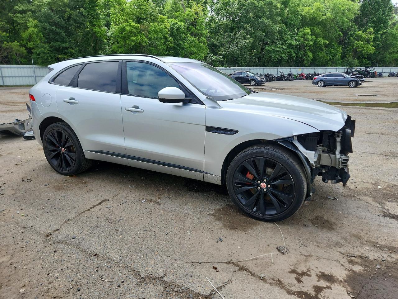 Jaguar F-PACE S