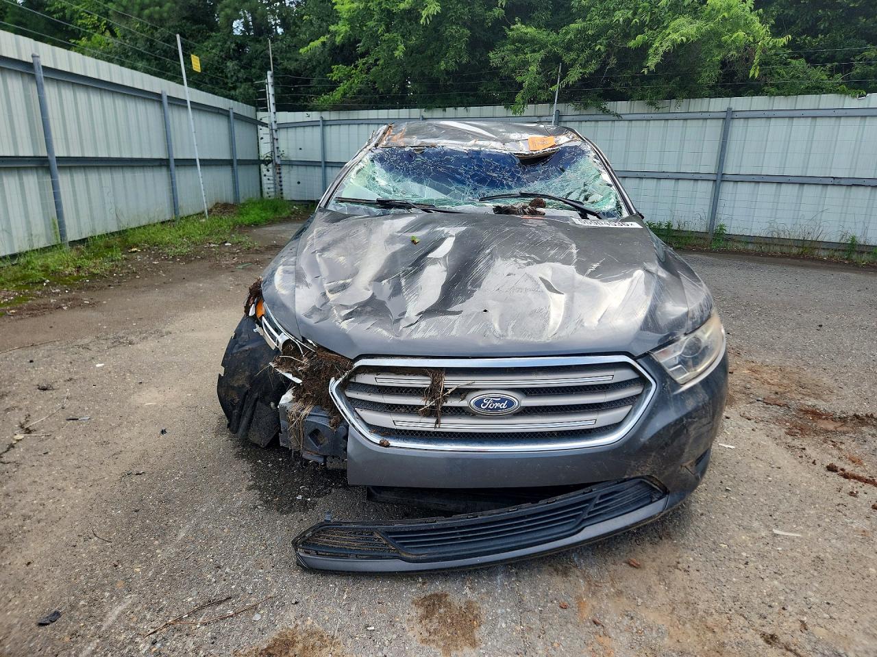 Ford Taurus Se