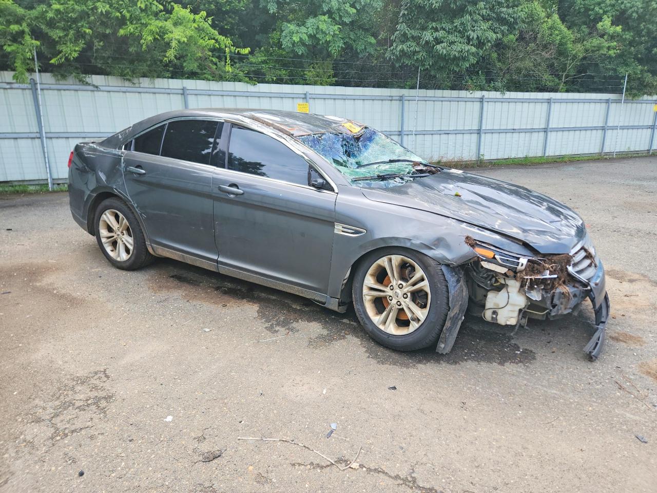 Ford Taurus Se
