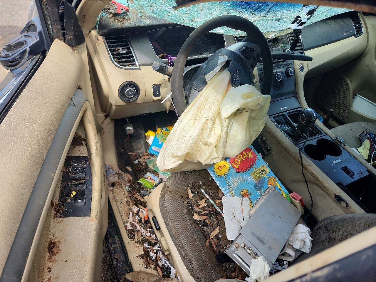 Ford Taurus Se