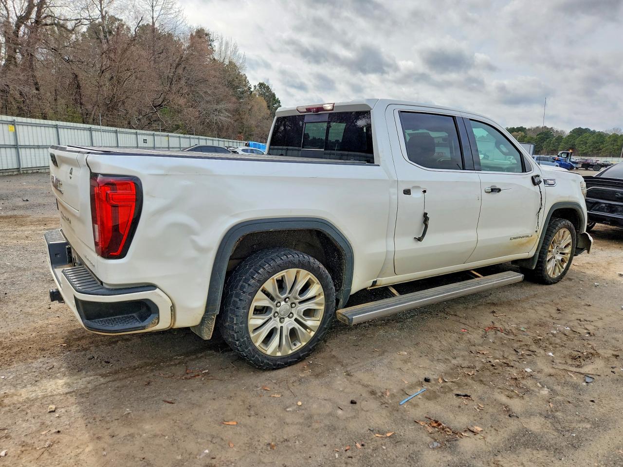 GMC Sierra K1500 Denali