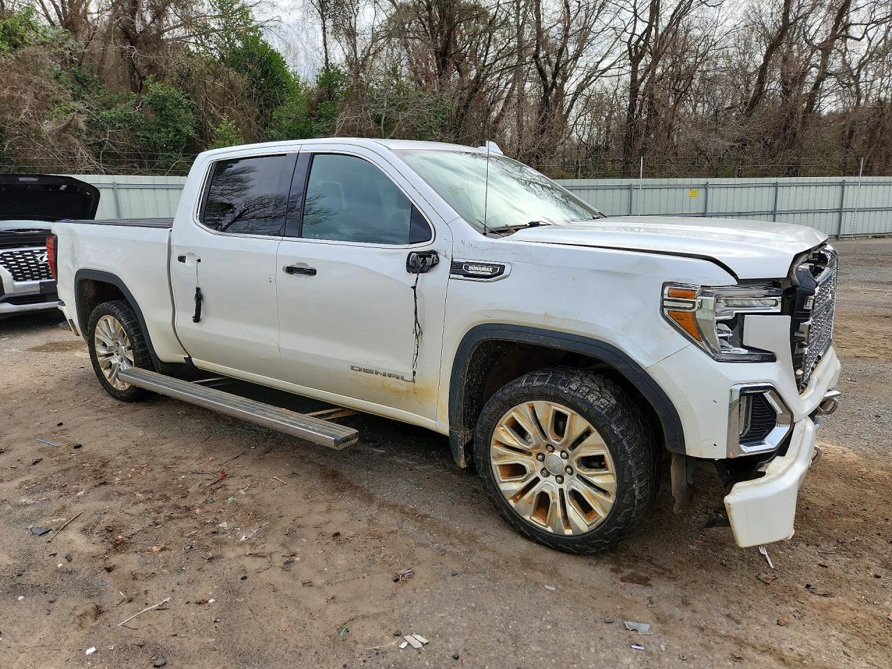 GMC Sierra K1500 Denali