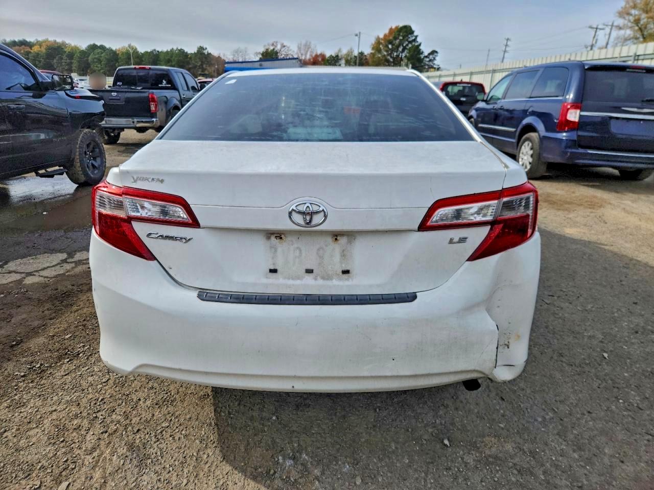 Toyota Camry L