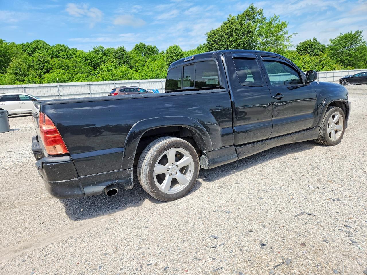 Toyota Tacoma X-runner Access Cab