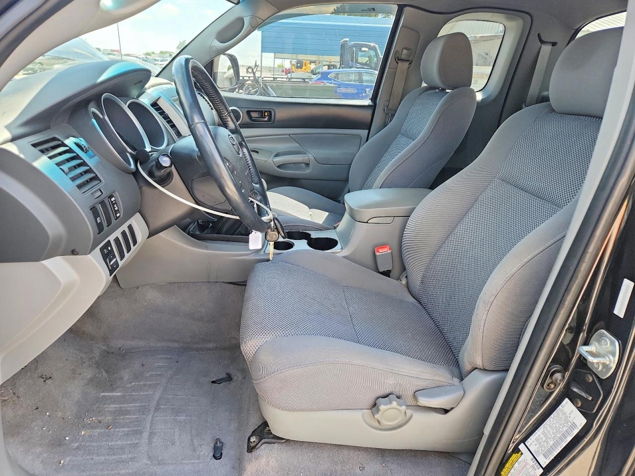 Toyota Tacoma X-runner Access Cab
