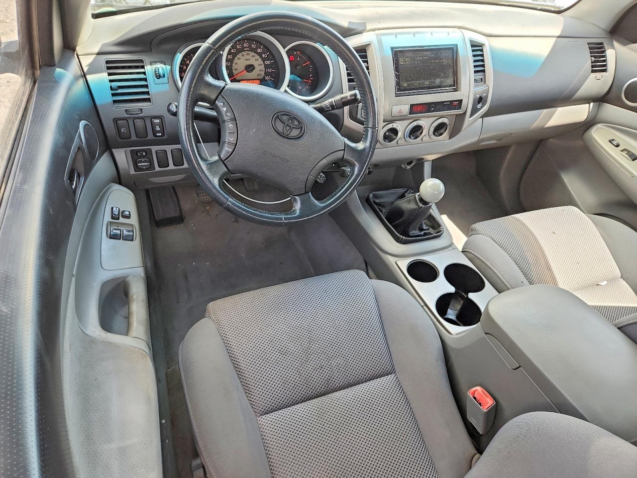 Toyota Tacoma X-runner Access Cab