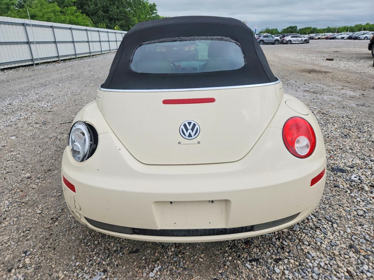 Volkswagen Beetle S