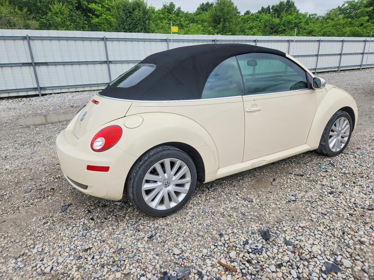 Volkswagen Beetle S