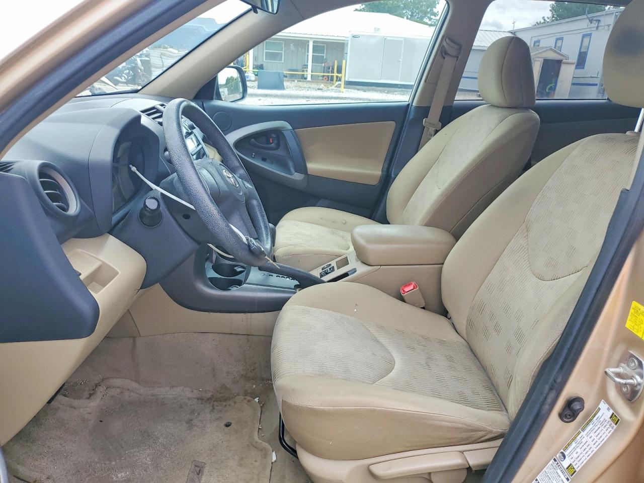 Toyota RAV4 Base