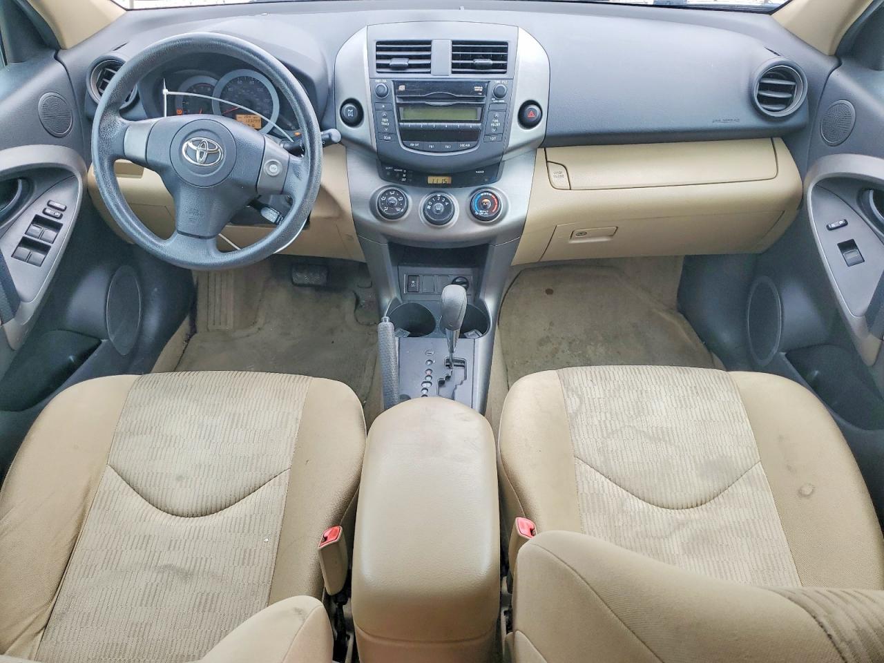Toyota RAV4 Base
