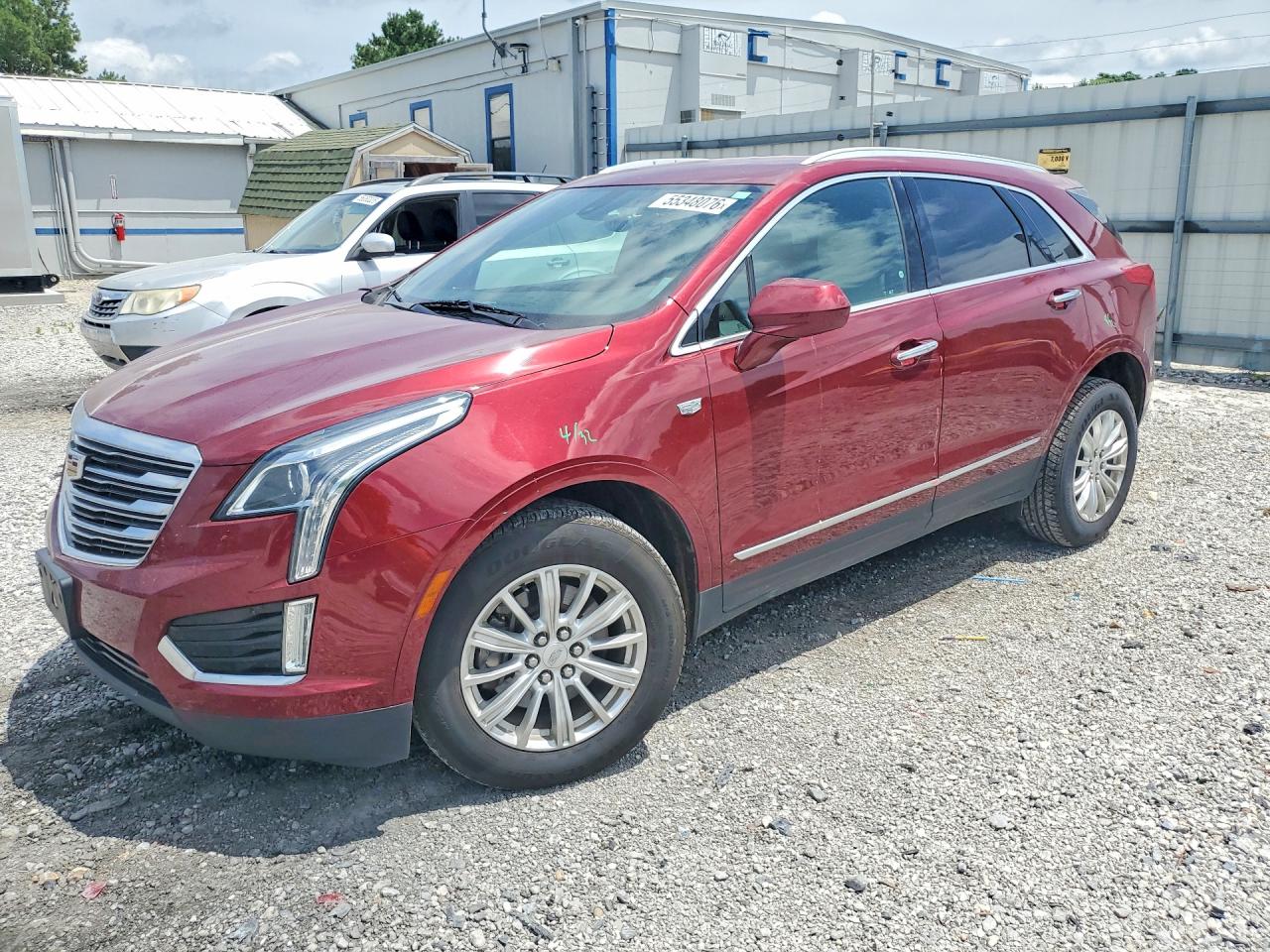 Salvage Cadillac XT5 Image