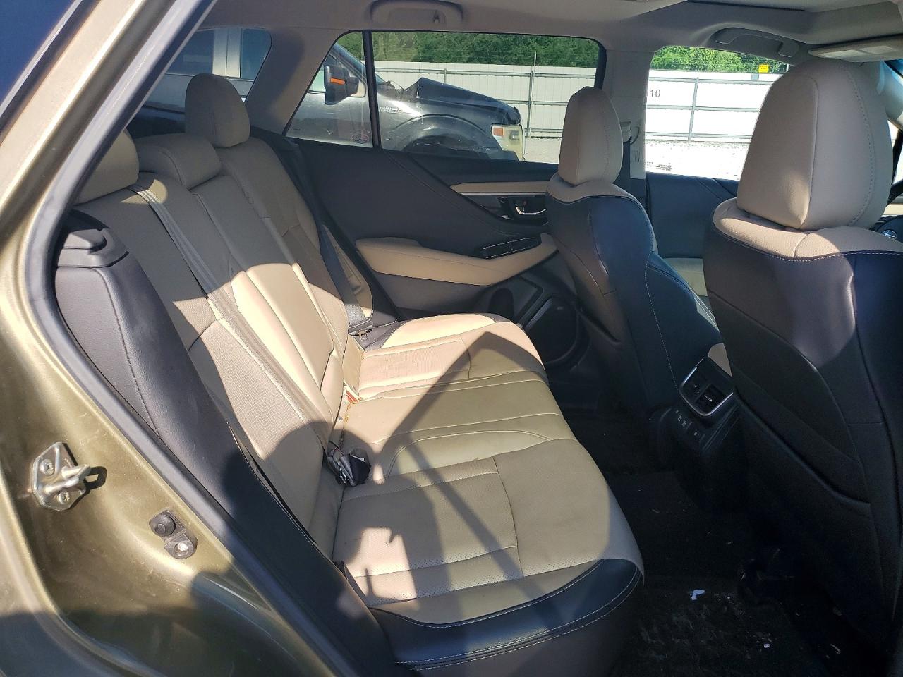 Subaru Outback Limited