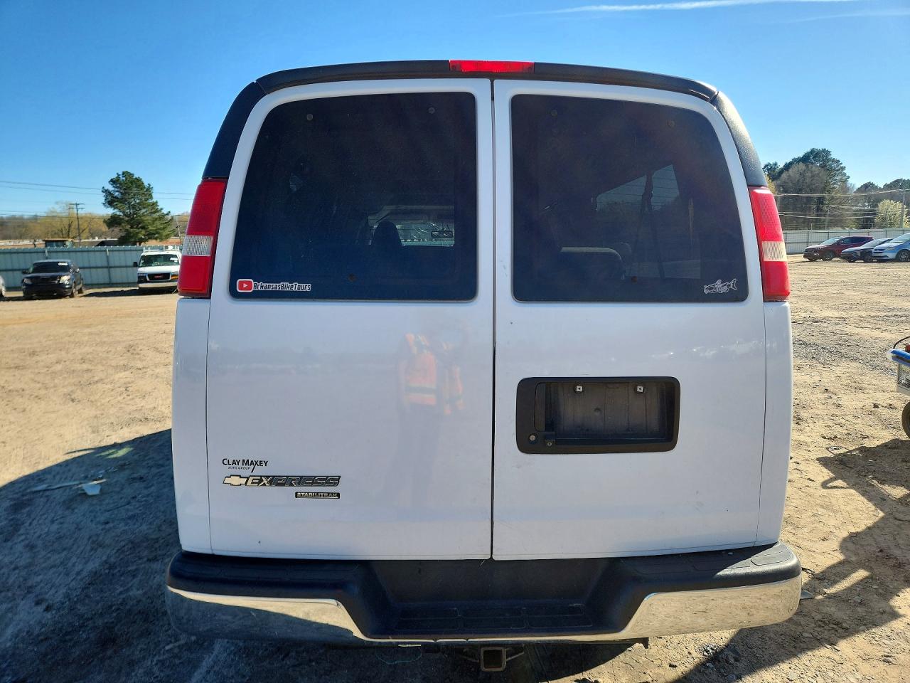 Chevrolet Express Lt