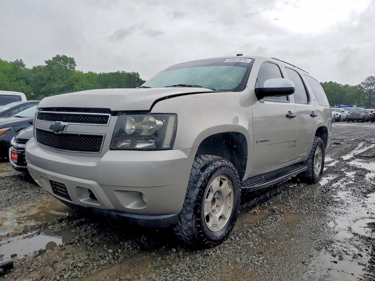 Salvage Chevrolet Tahoe Image
