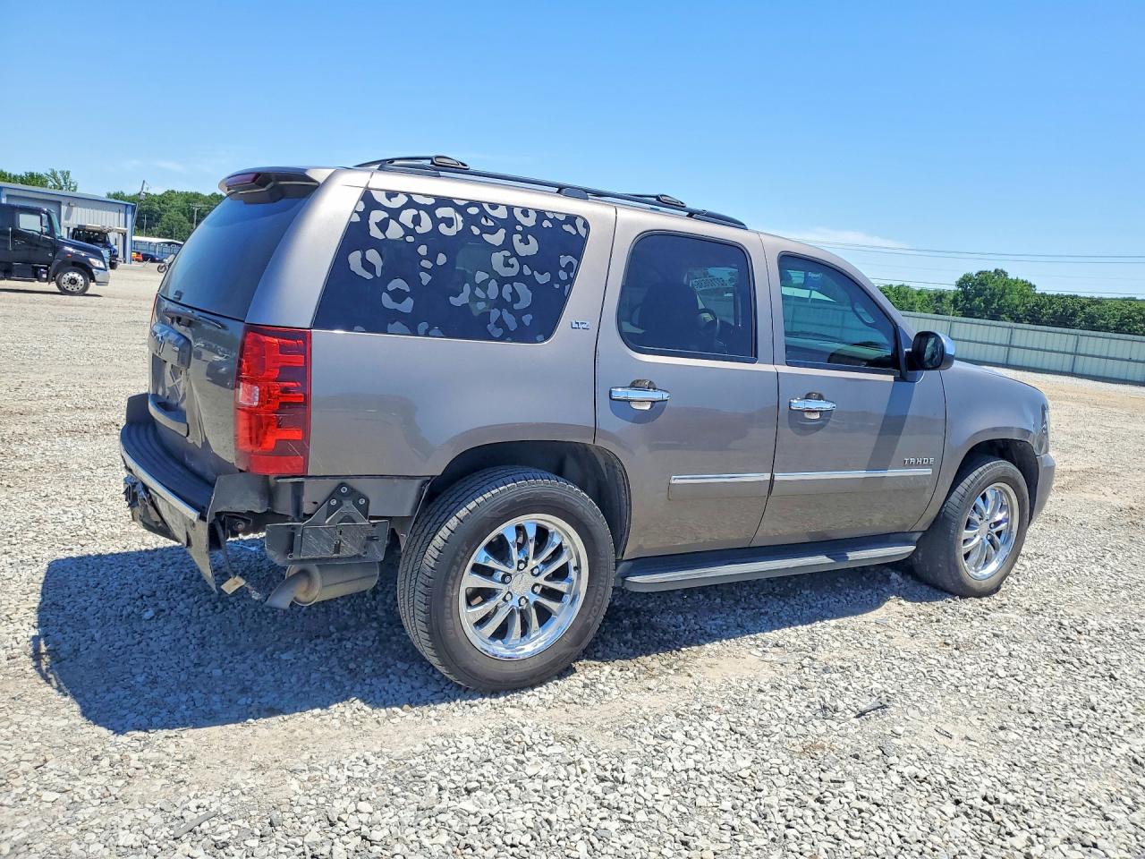 Chevrolet Tahoe C1500 Ltz