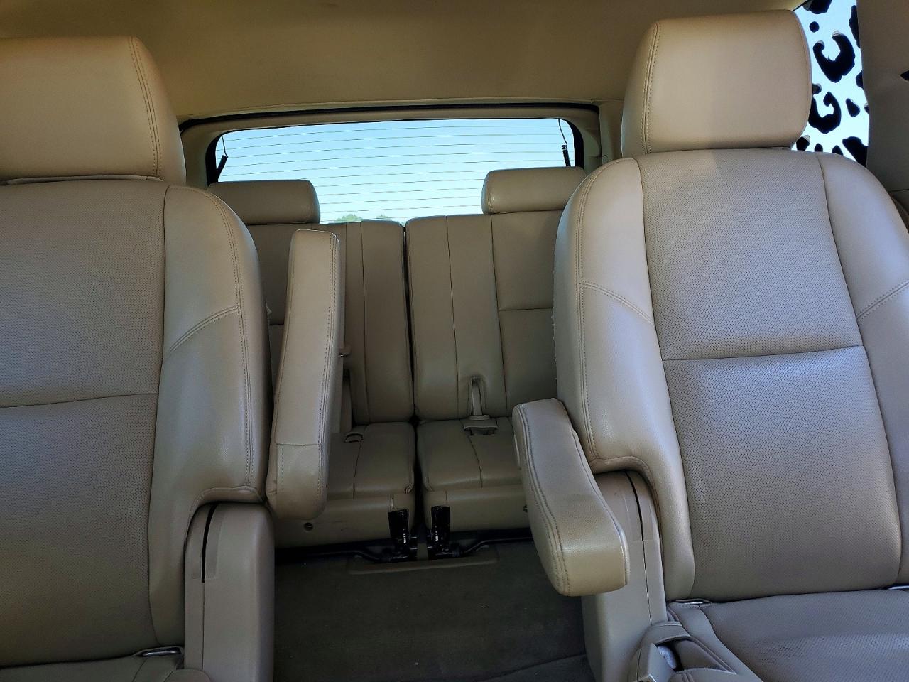 Chevrolet Tahoe C1500 Ltz