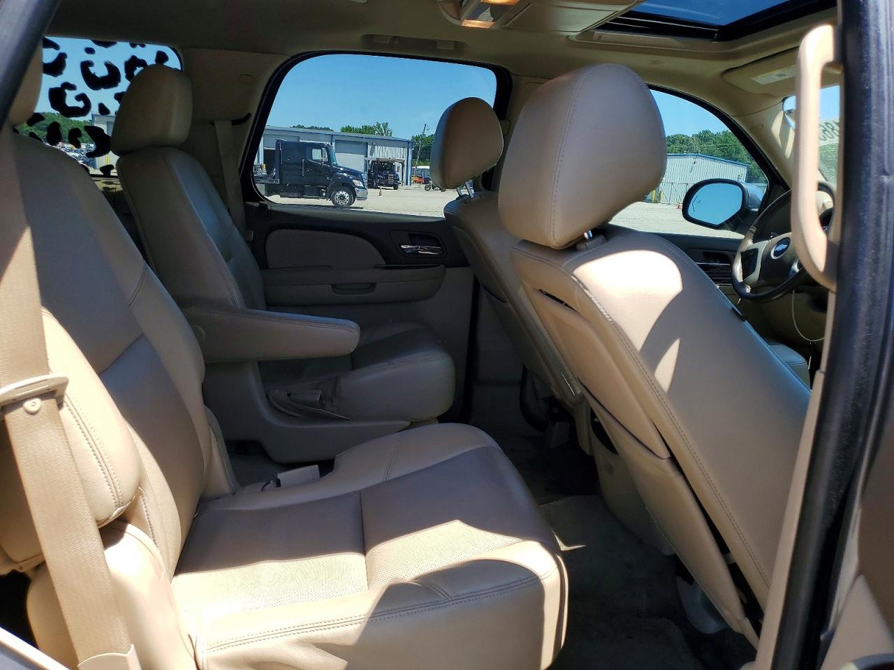 Chevrolet Tahoe C1500 Ltz