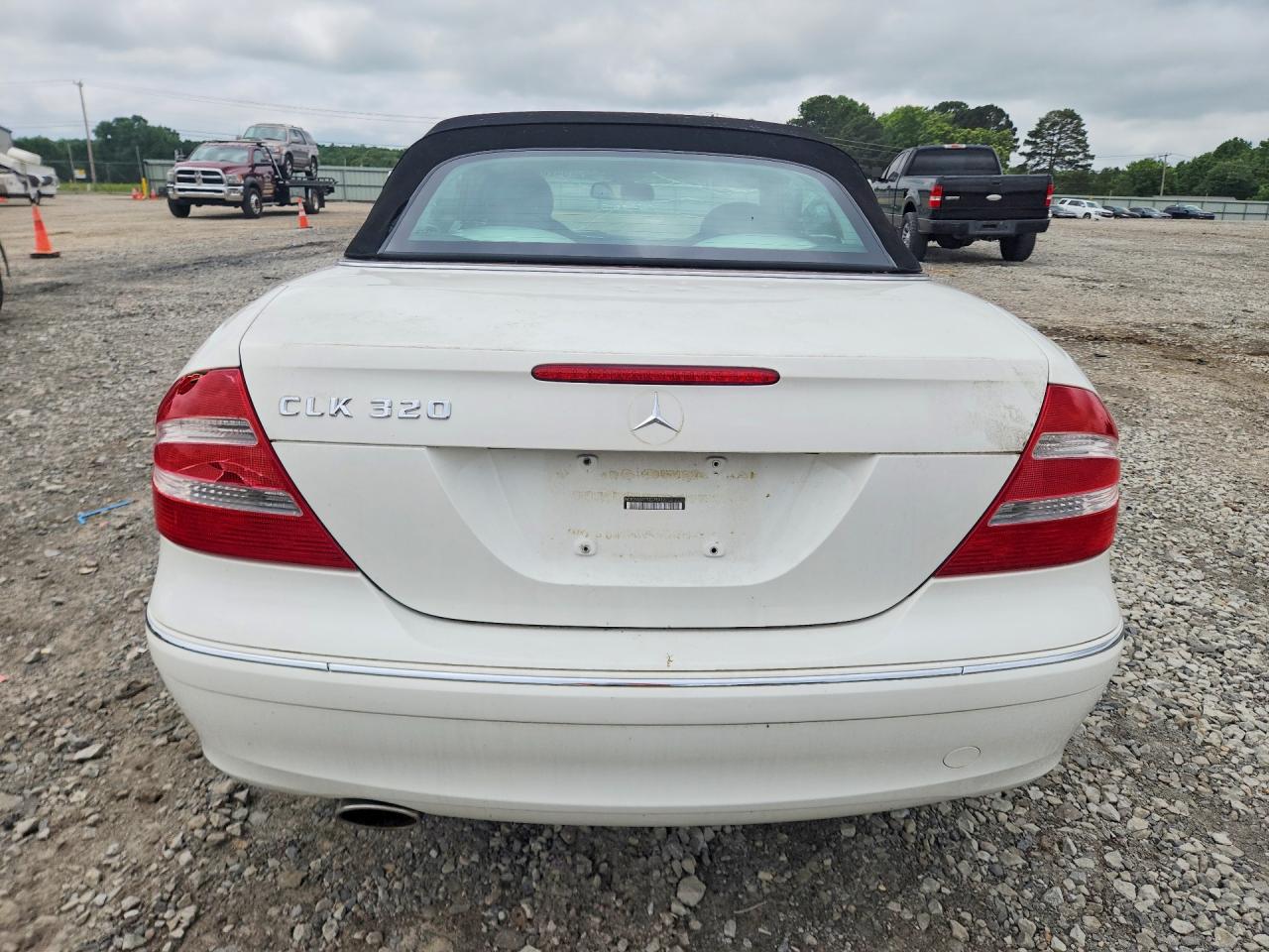 Mercedes-Benz Clk-class 320
