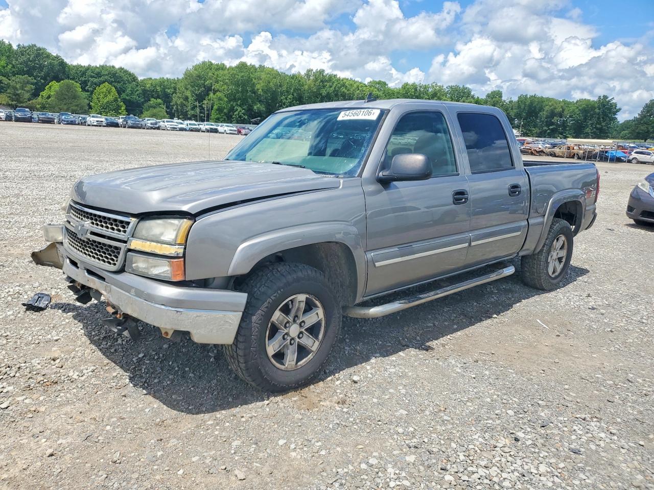 Salvage Chevrolet Silverado Image