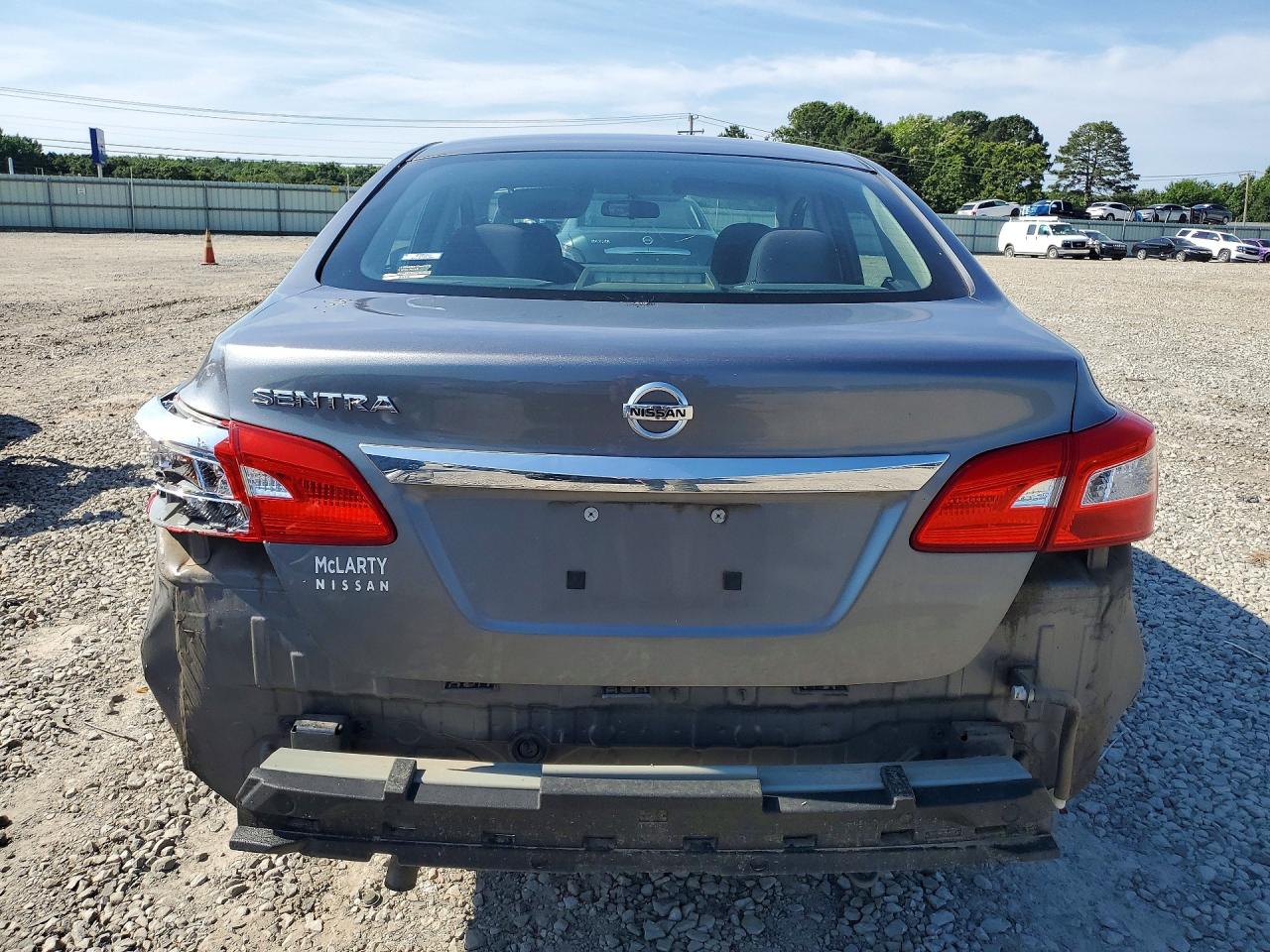 Nissan Sentra S