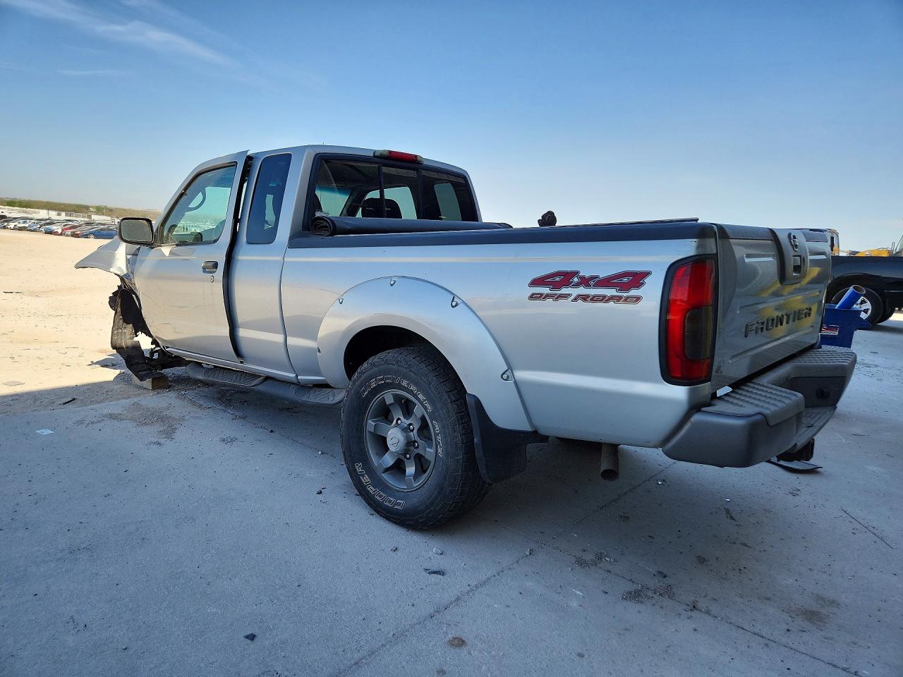 Nissan Frontier King Cab Xe V6