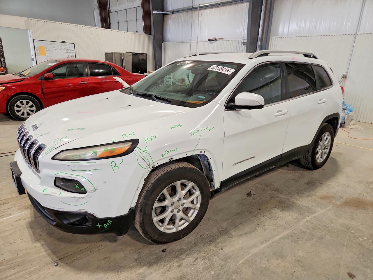 Salvage Jeep Cherokee Image