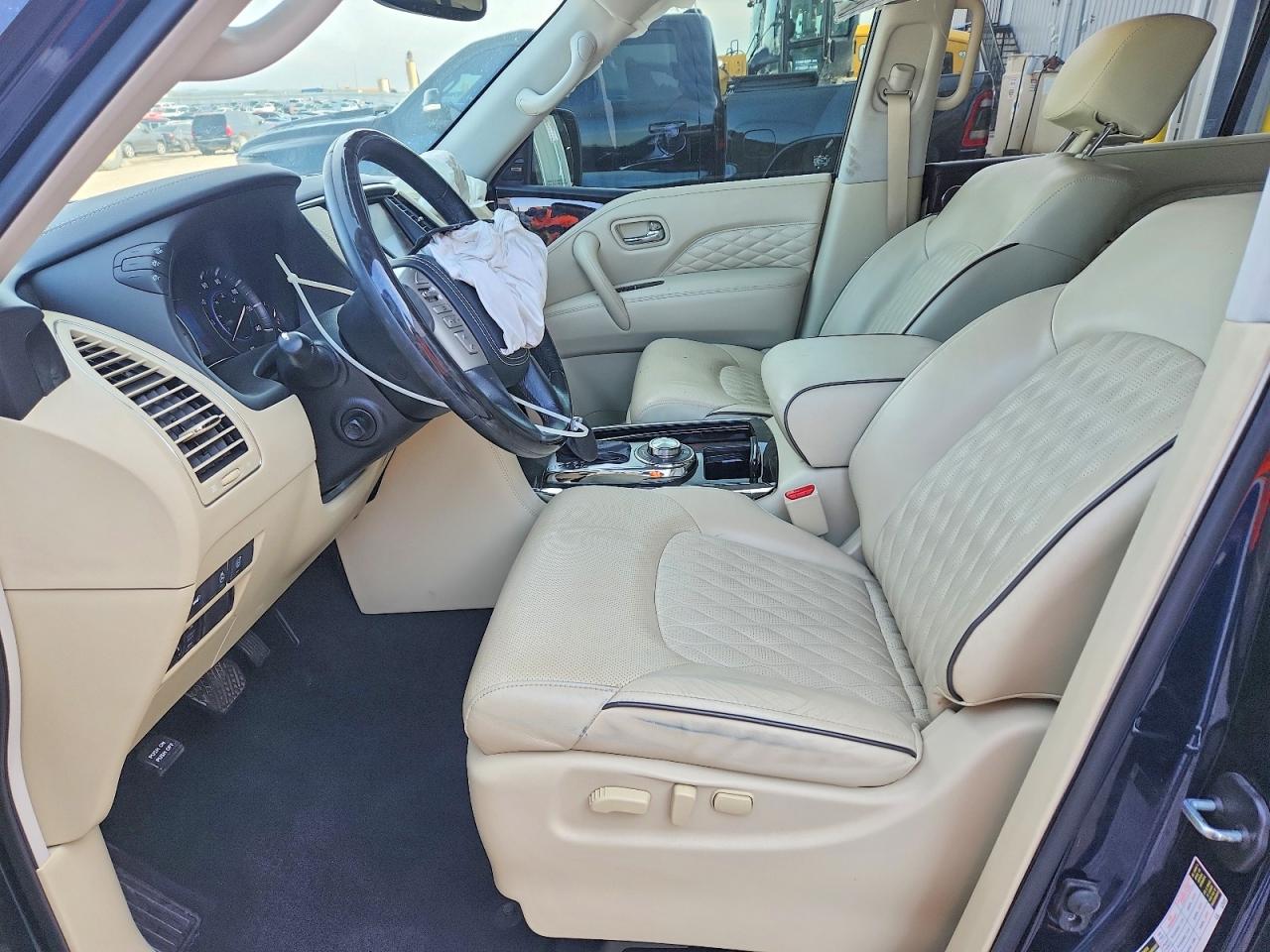 INFINITI Qx Luxe
