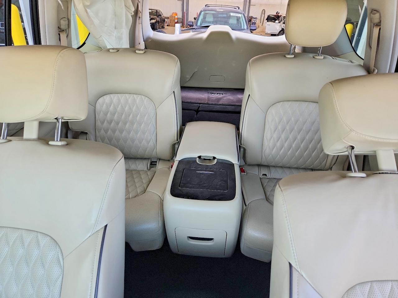 INFINITI Qx Luxe