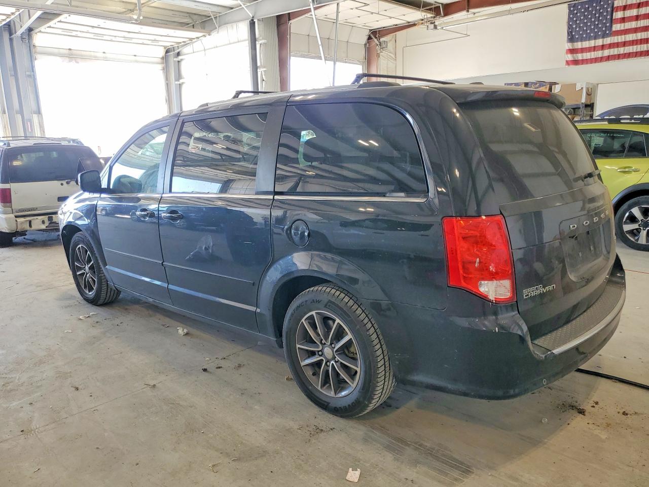 Dodge Caravan Sxt