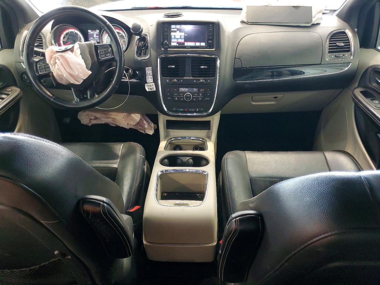 Dodge Caravan Sxt