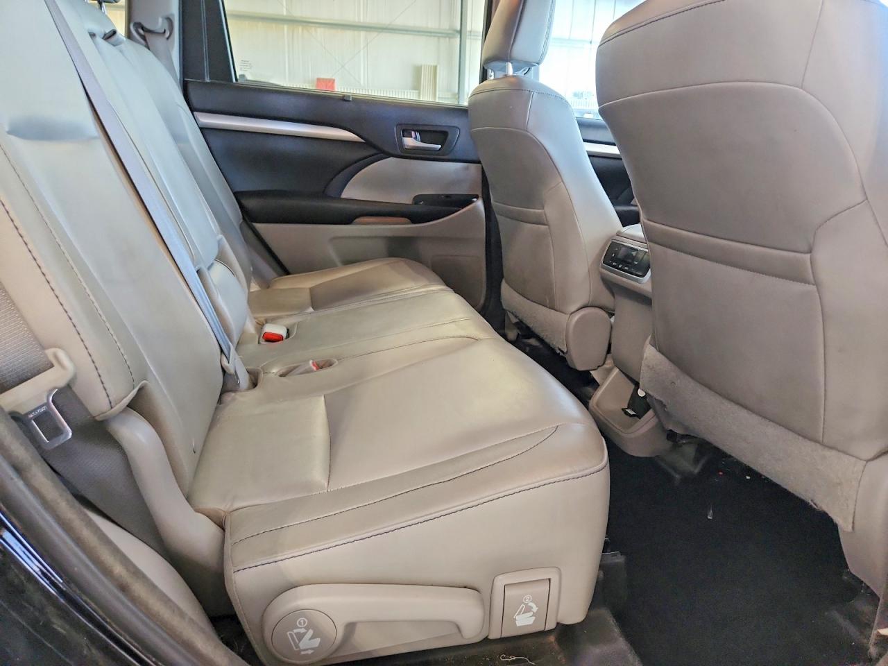 Toyota Highlander Xle