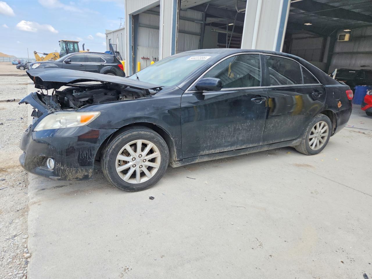 Salvage Toyota Camry Image