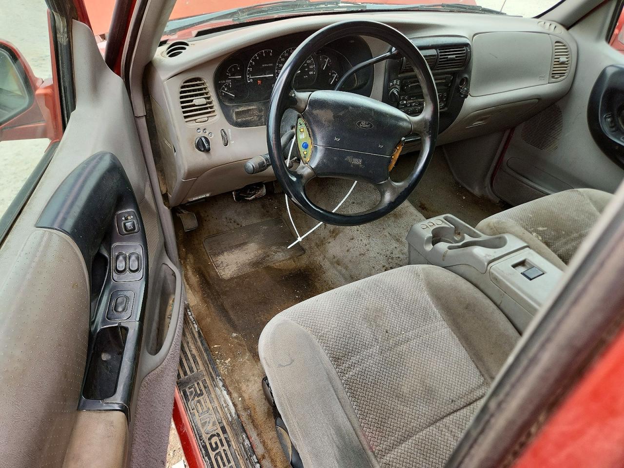 Ford Ranger Super Cab