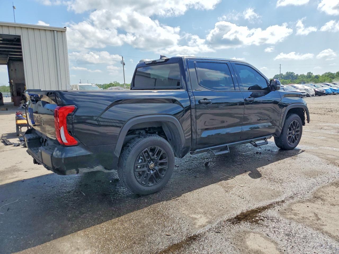 Toyota Tundra Limited Hv