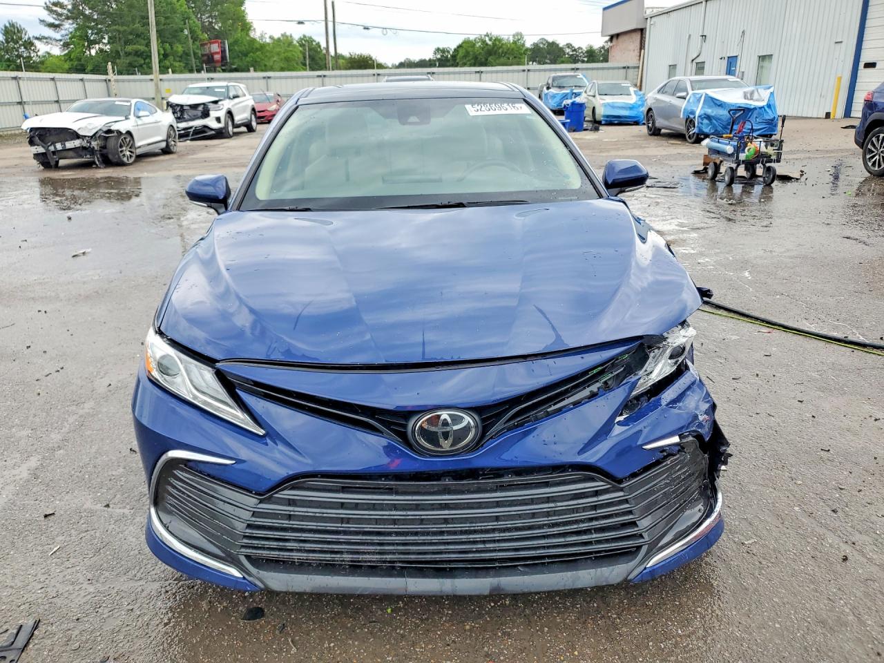 Toyota Camry Xle