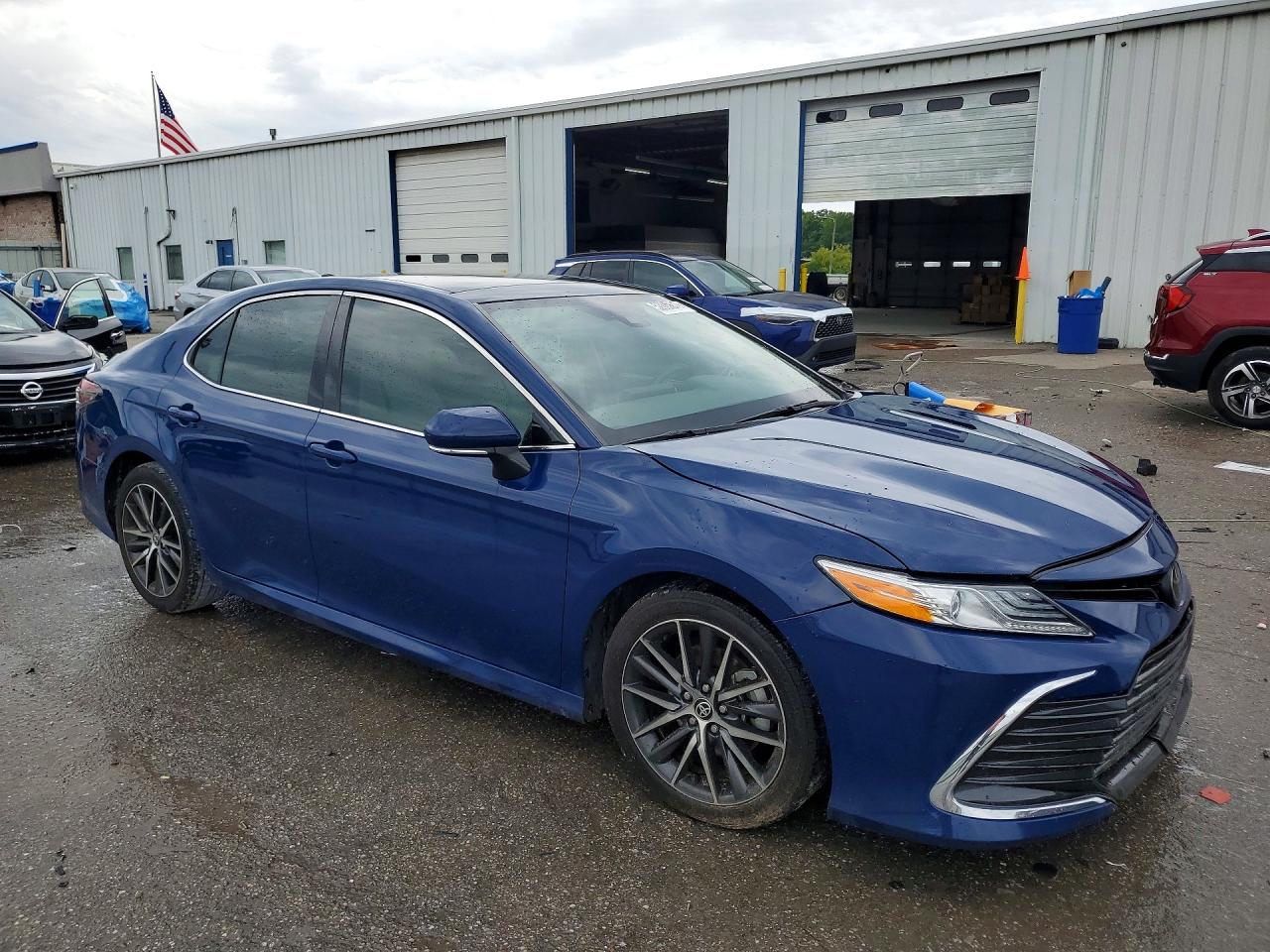 Toyota Camry Xle