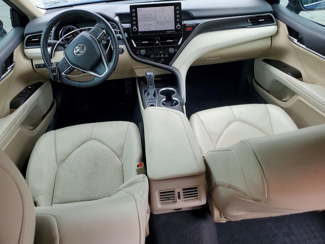 Toyota Camry Xle