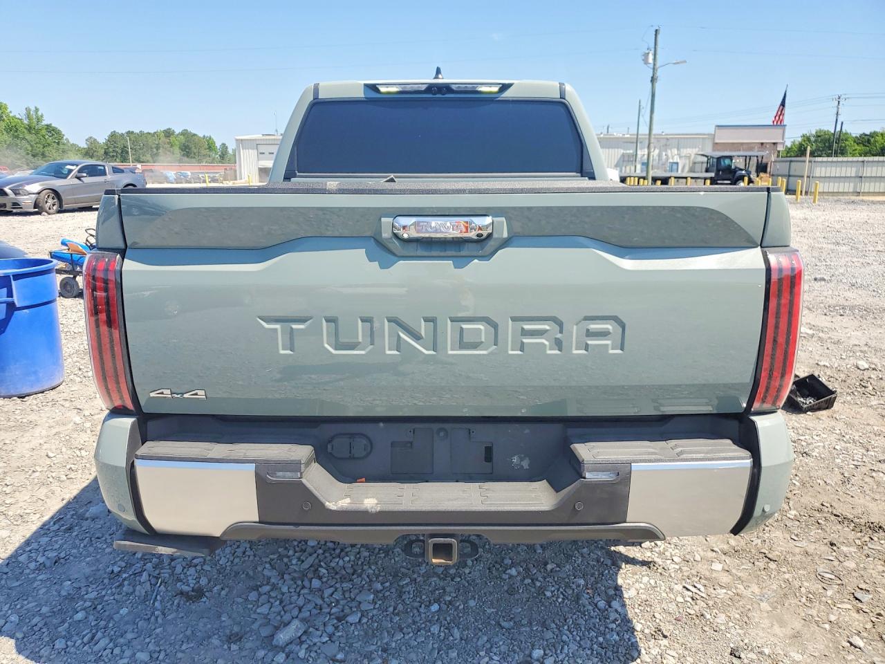 Toyota Tundra Crewmax Limited
