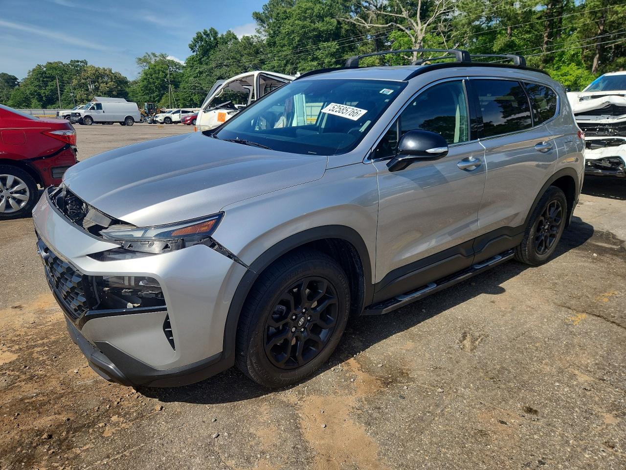 Salvage Hyundai SANTA FE Image