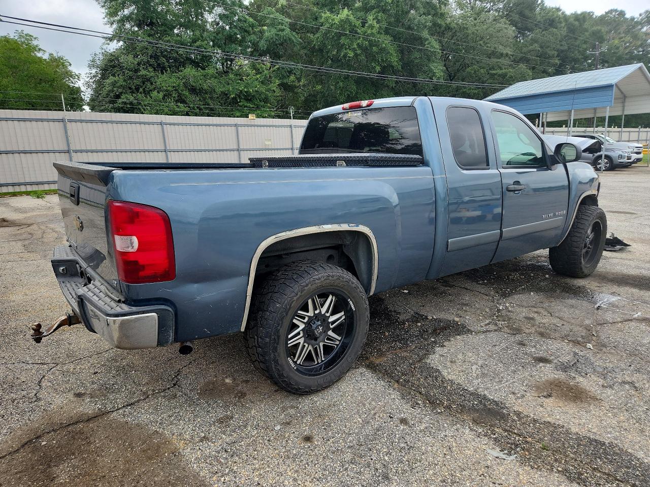 Chevrolet Silverado C1500