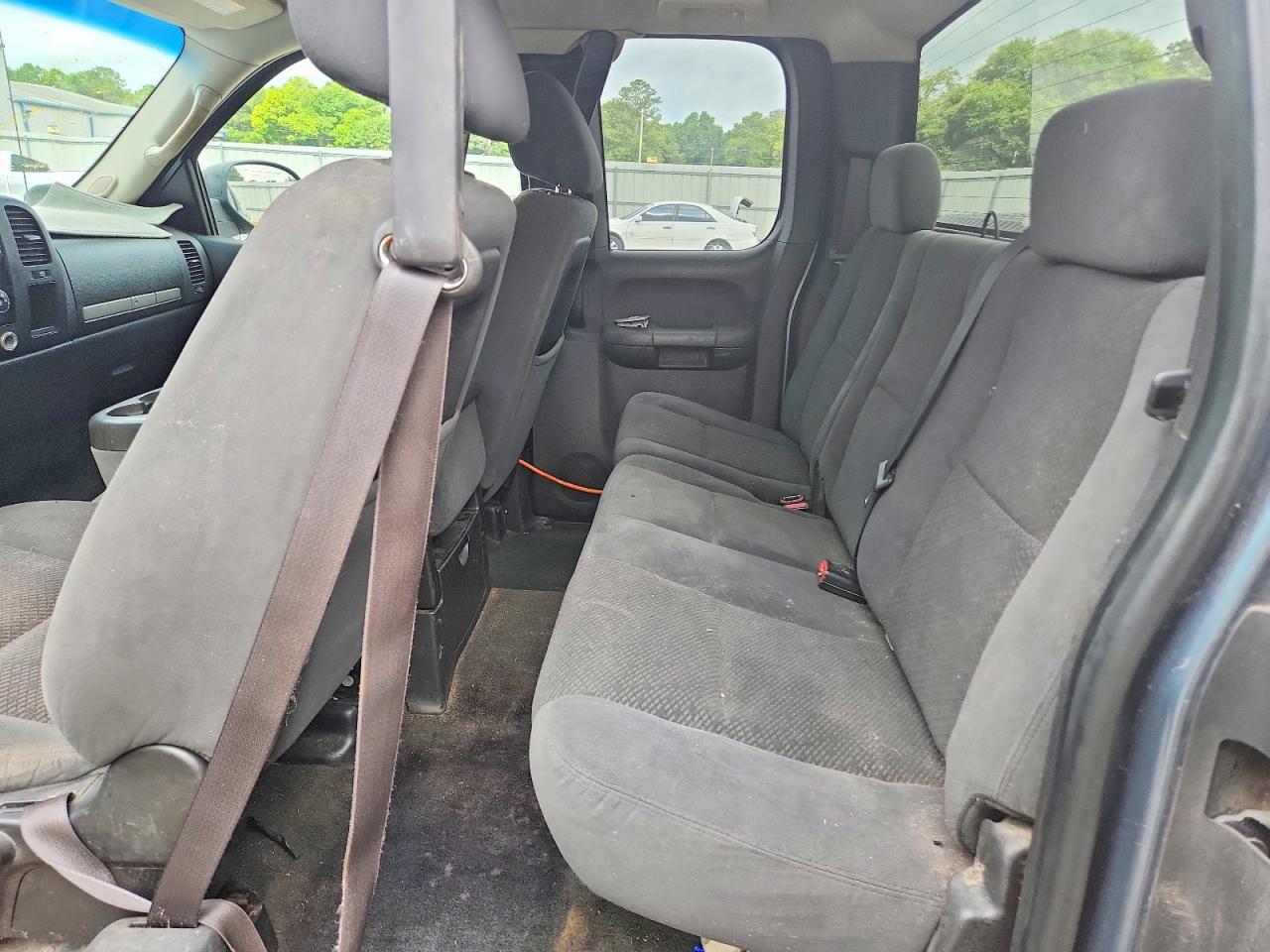 Chevrolet Silverado C1500