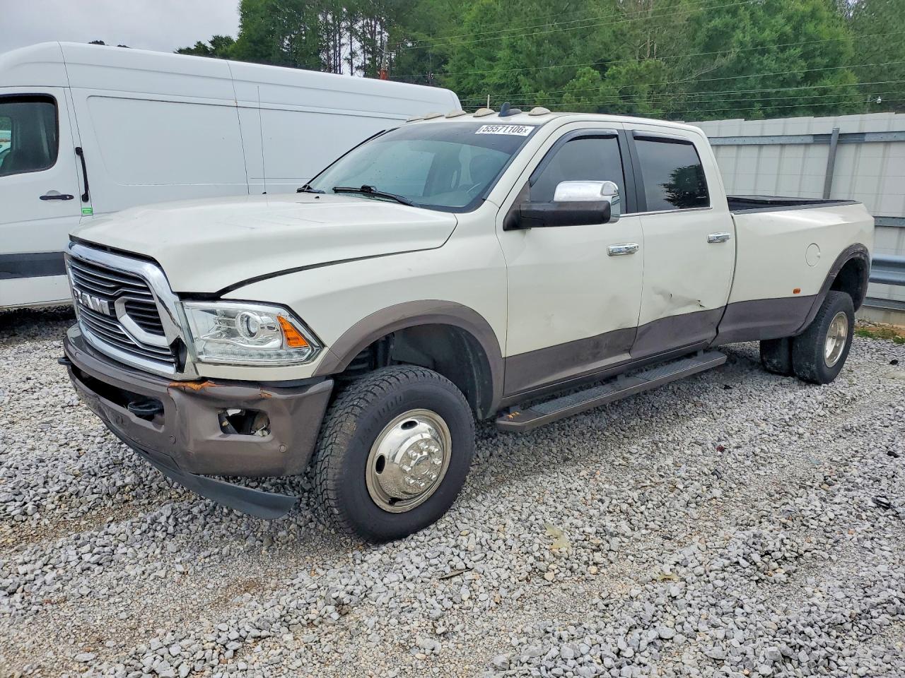 Salvage Ram 3500 Image